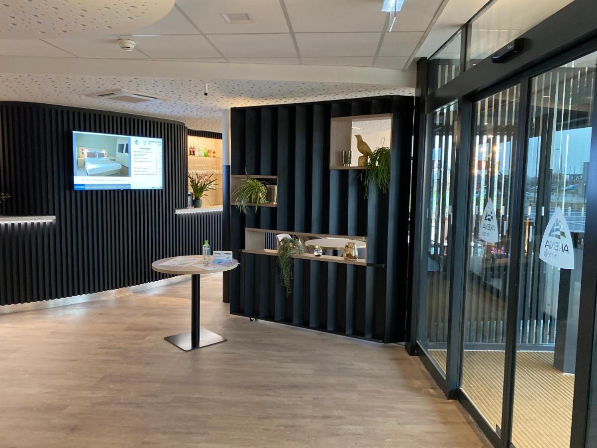 Hotel Akena Troyes - La Chapelle St-Luc Les Noes-pres-Troyes エクステリア 写真